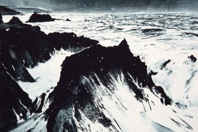 Intaglio print by Emma Stibbon of sea at Hartland